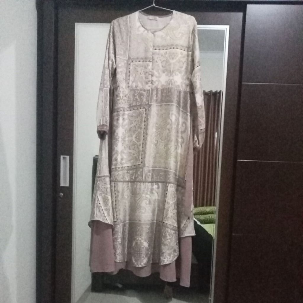 gamis tachi syari preloved