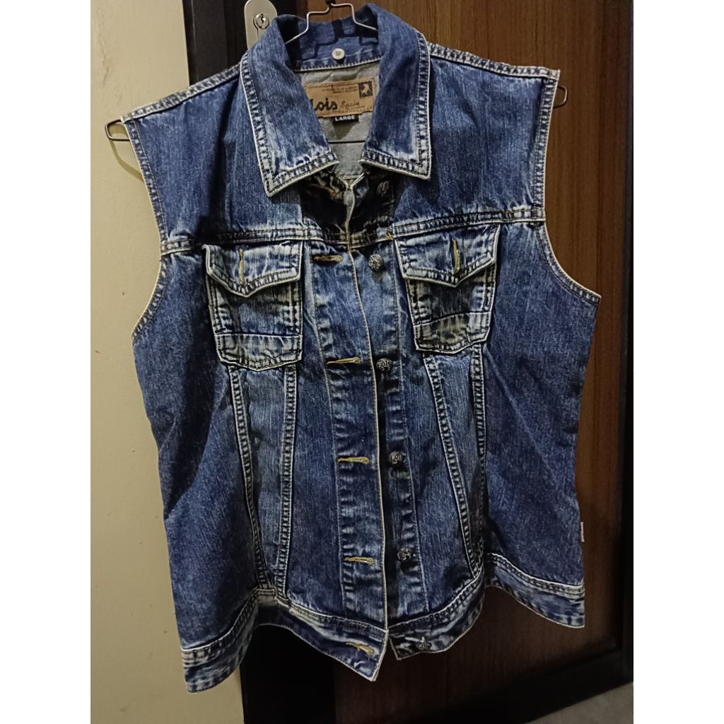 PRELOVED VEST LOIS ORIGINAL
