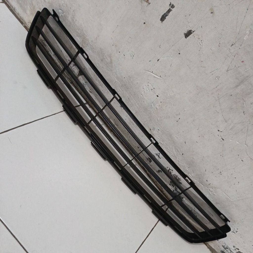 Ram bemper Yaris 2012-2015