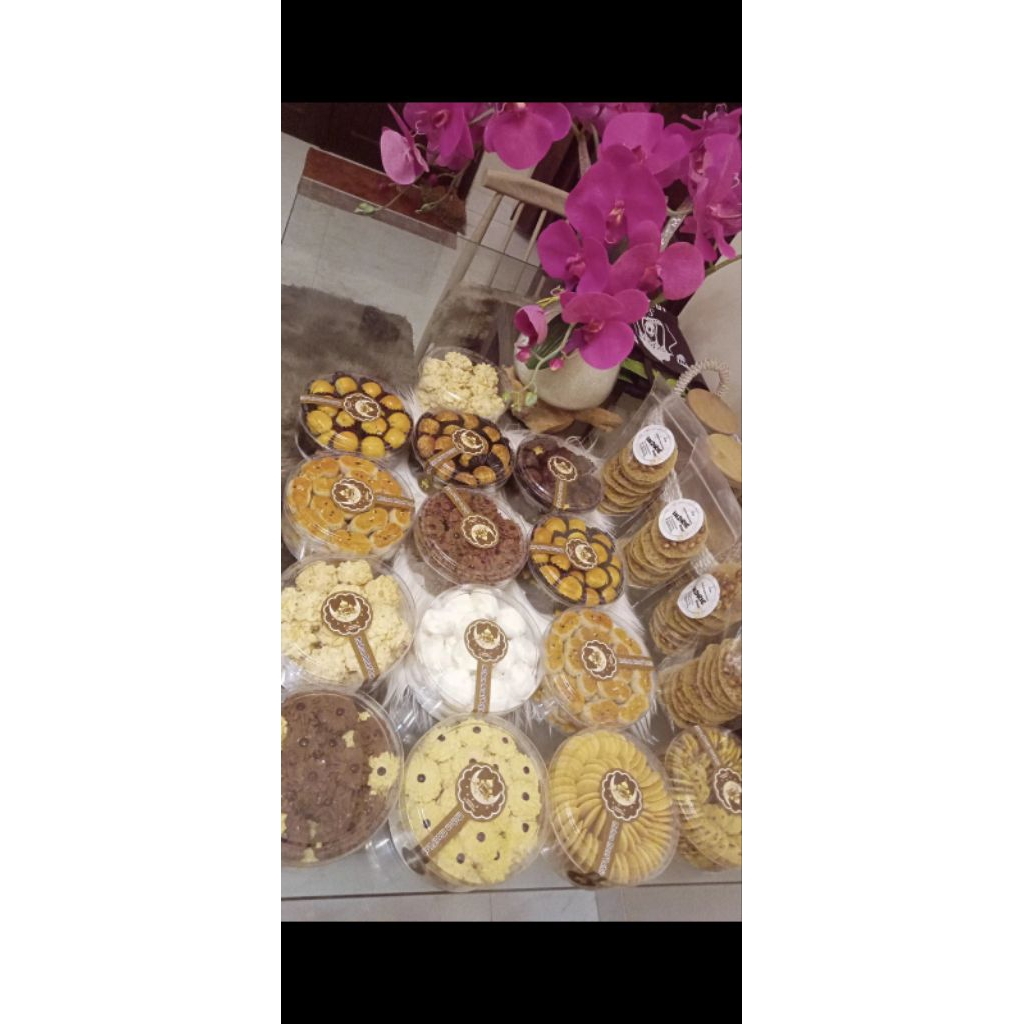 

ANEKA MACAM KUE KERING