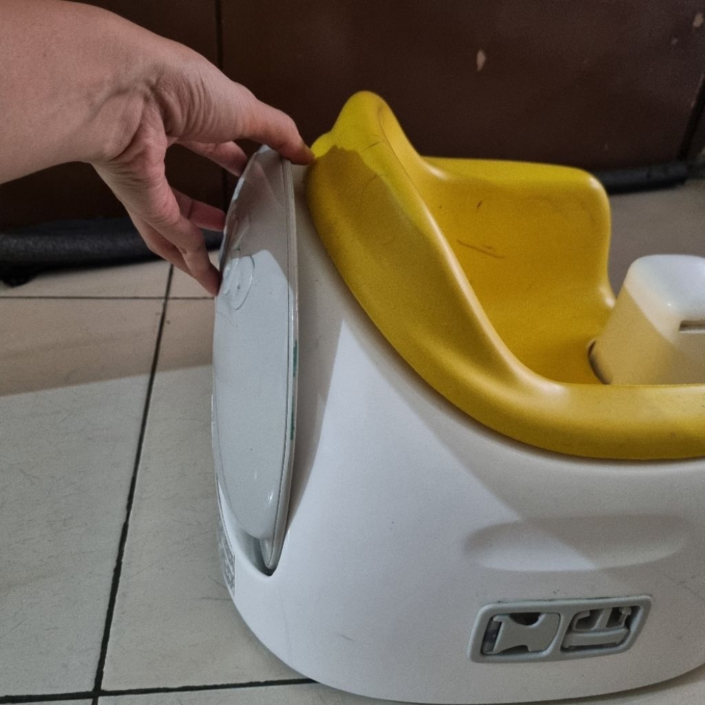 Tahan Lama Preloved Bumbo Multi Chair