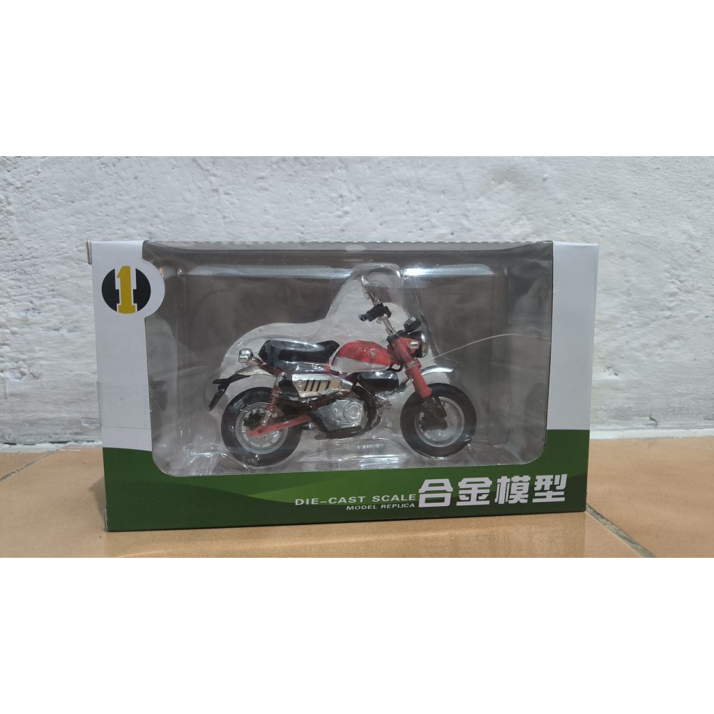 Diecast 1/12 Honda Monkey