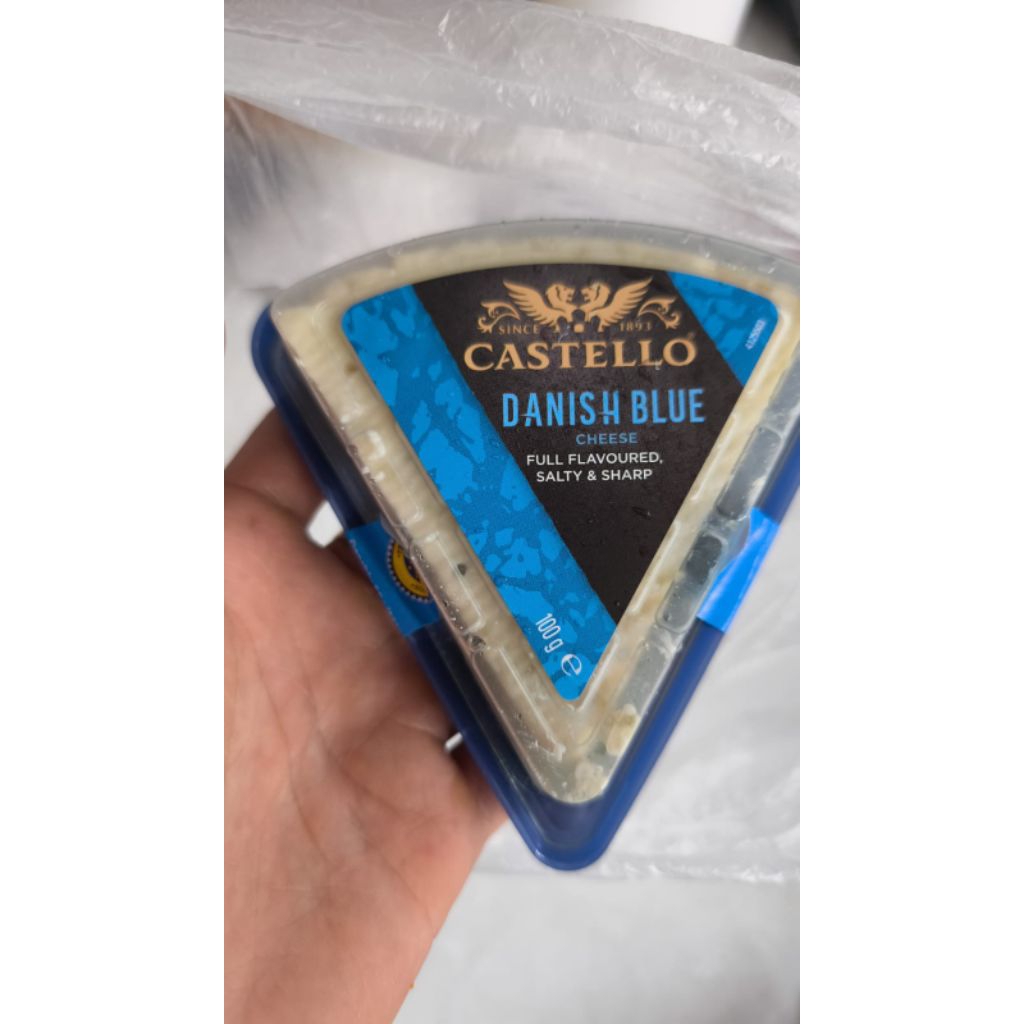 

Keju Castello danish blue cheese 100 gr