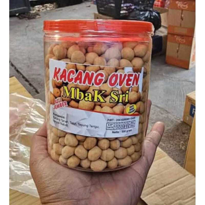 

Kacang oven Mbak Sri Toples 300gr / Camilan Kacang Gurih 300Gram