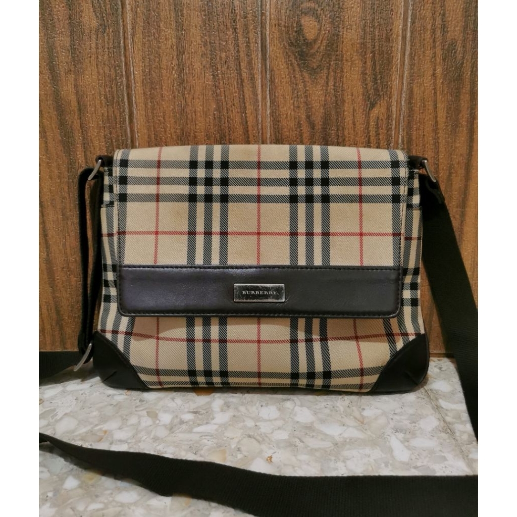 tas selempang sling bag burberry original preloved