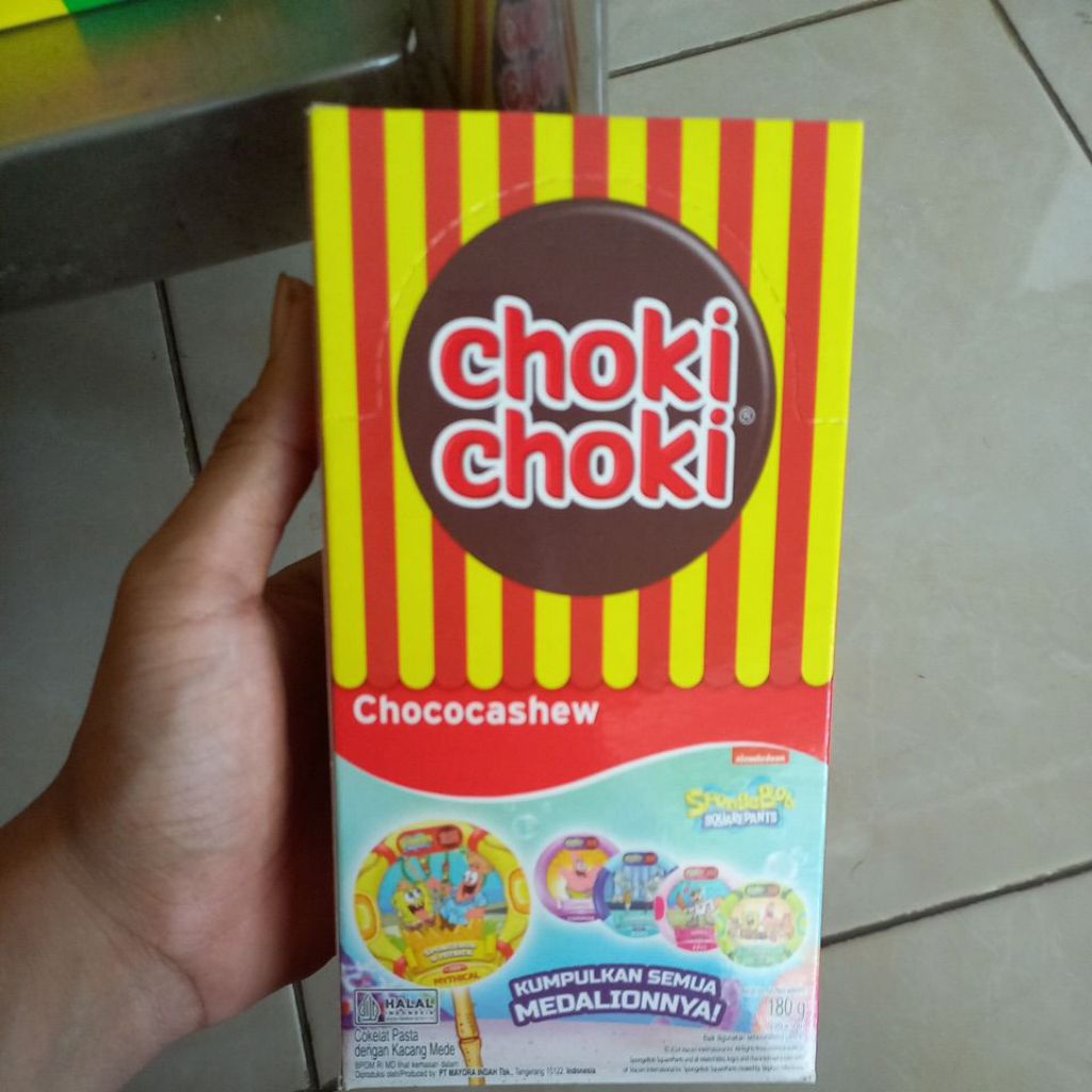 

Choki Choki Chococashew isi 20 @ 9gr Snack Coklat