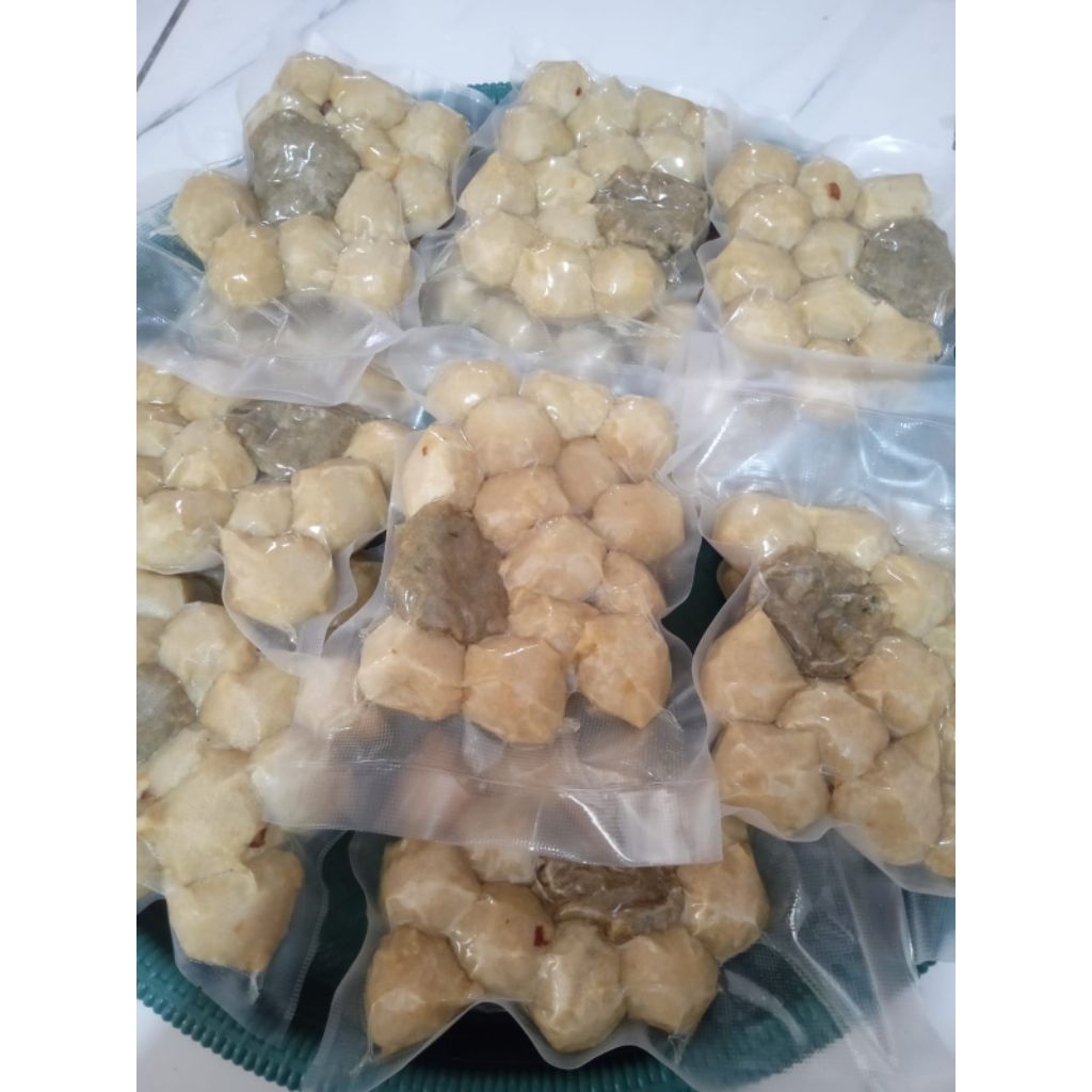 

Fromom pempek bebas request 16pcs free cuko 250ml