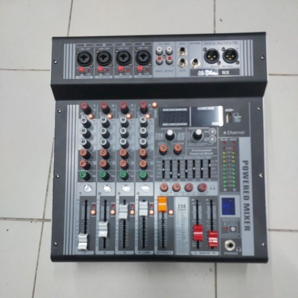 Power Mixer Blackspider NX4