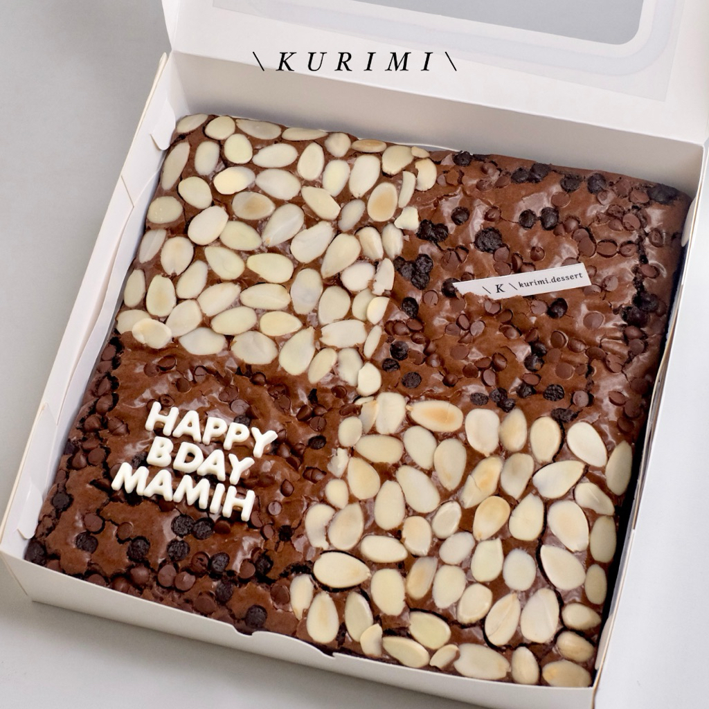 

Brownies LARGE (20x20cm) | KURIMI DESSERT