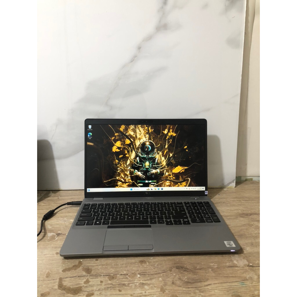 DELL PRECISION 3550 INTEL CORE I5 GEN 10 TOUCHSCREN
