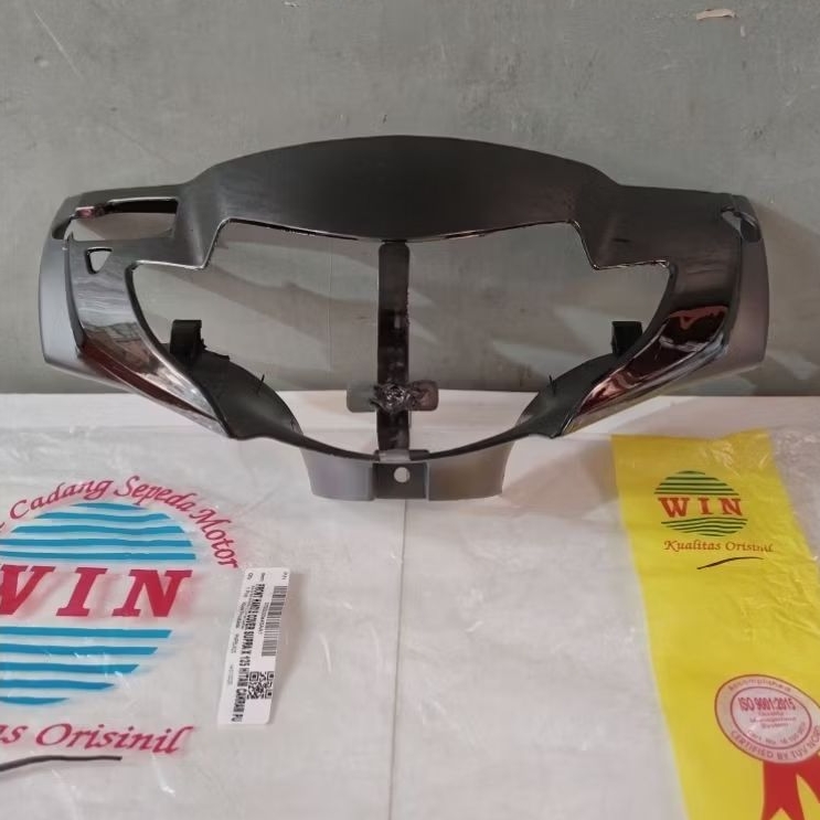 BATOK DEPAN TOTOK LAMPU DEPAN SUPRA X 125 CAKRAM  TH 2004-2006 ORIGINAL