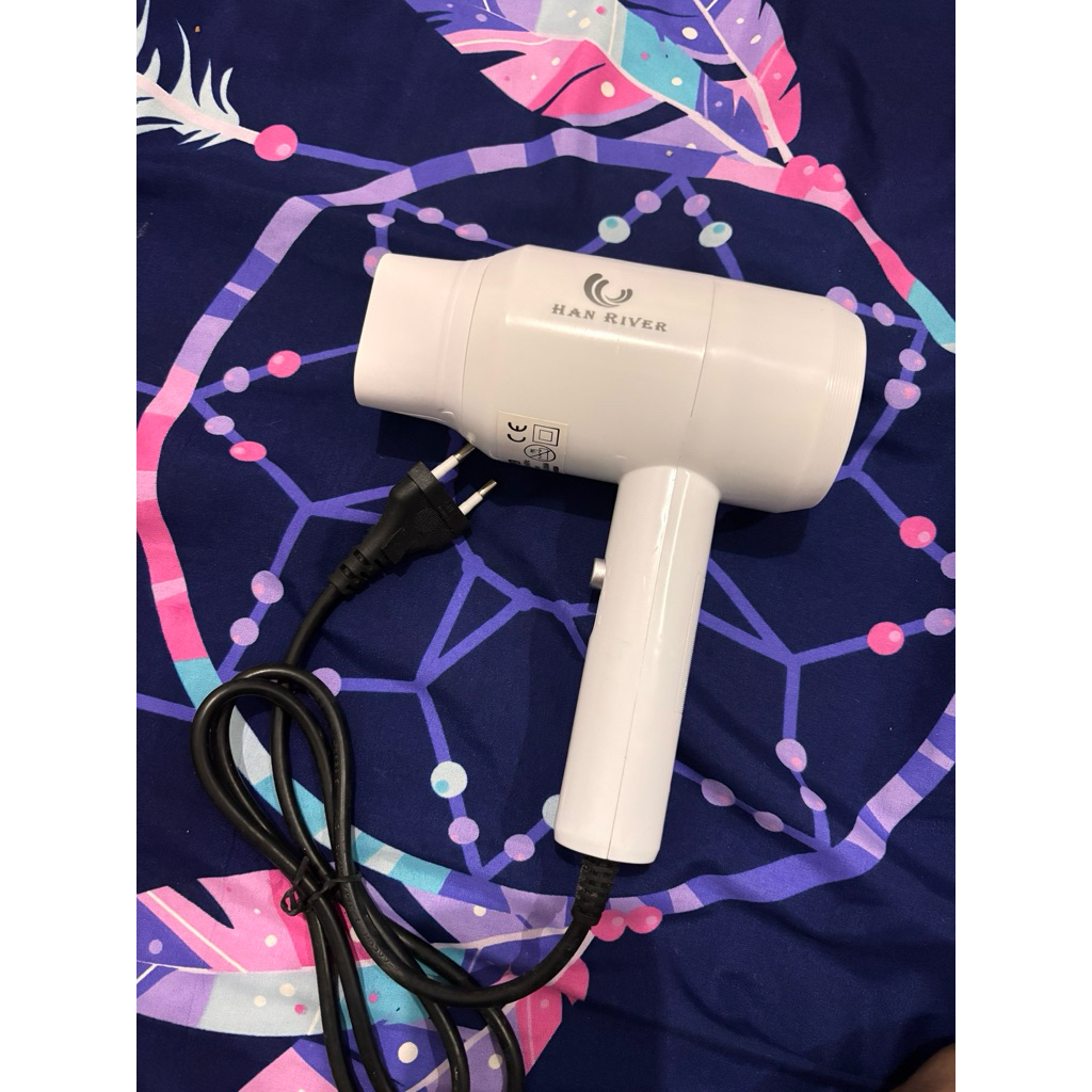 hair dryer han river