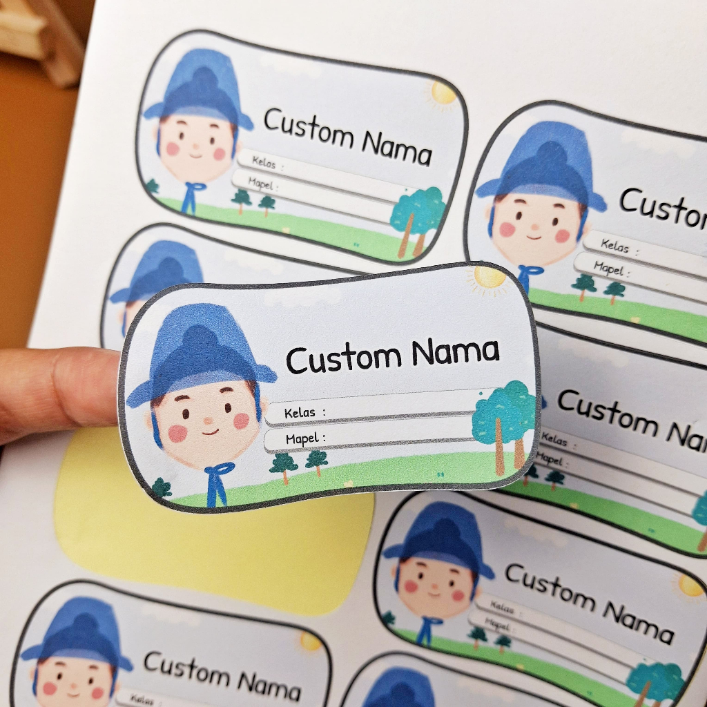 

LABEL BUKU ANAK SEKOLAH LUCU KARAKTER TK SD SMP SMA GIFT WISUDA PERPISAHAN KELAS