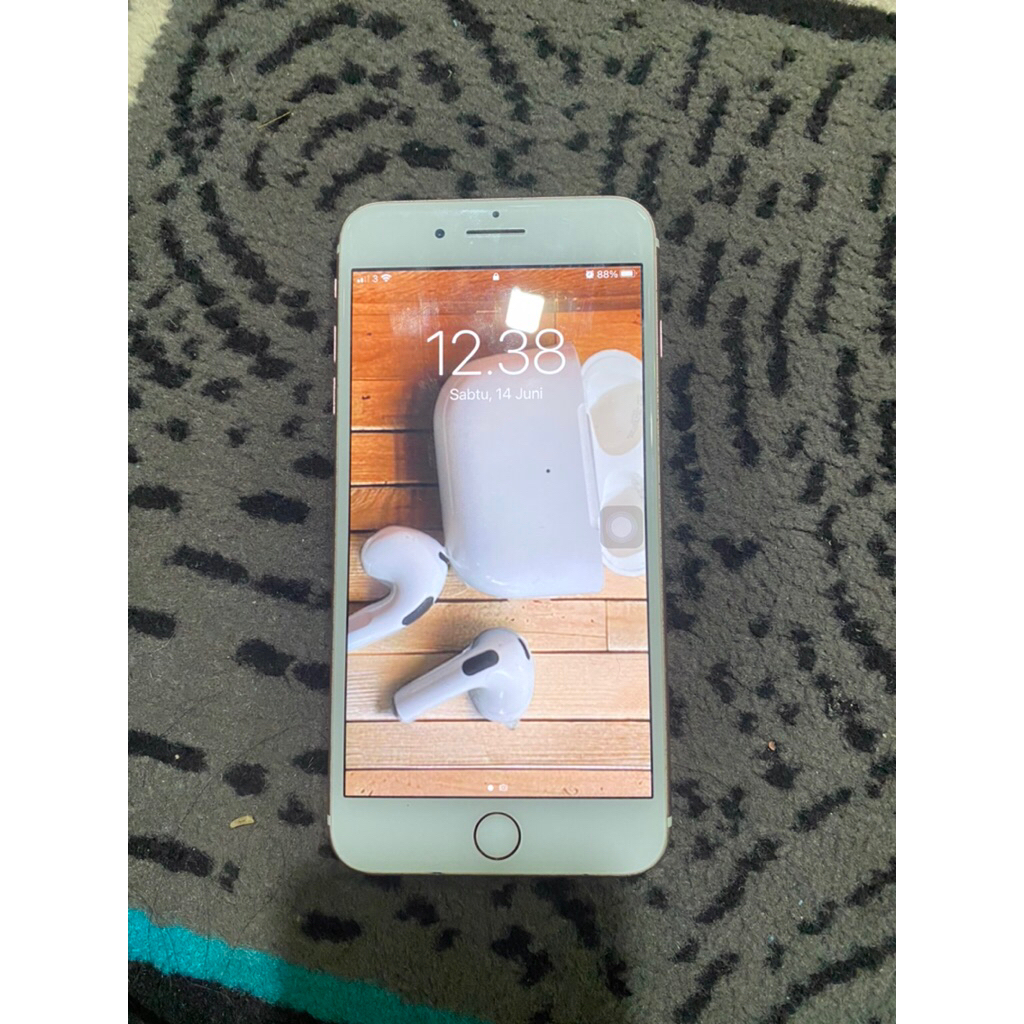 iphone 7 plus 128GB minus