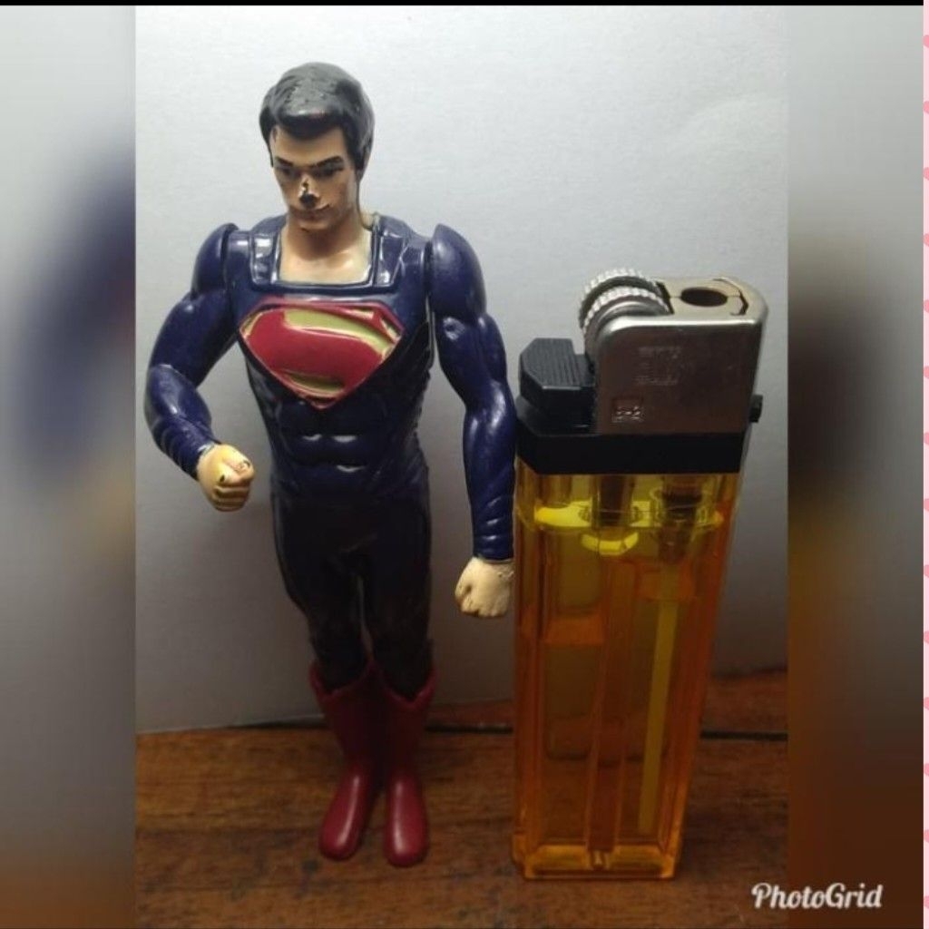 mainan figure superman
