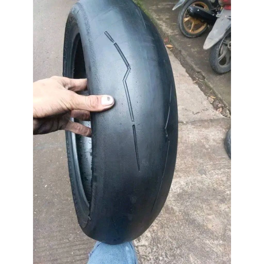 BAN PIRELI SUPER CORSA RING 17 UK 150/70-17 TUBLES NOMINUS