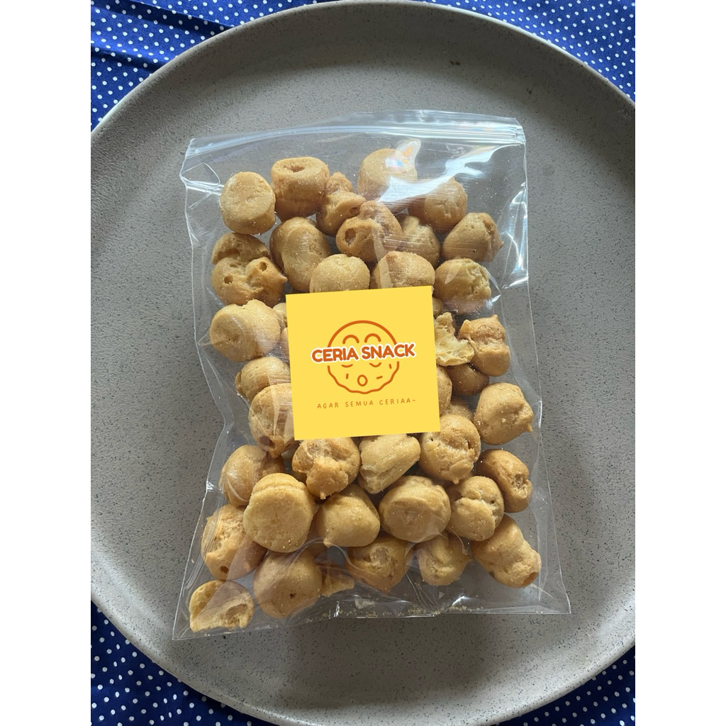 

cemilan snack soes kering gurih
