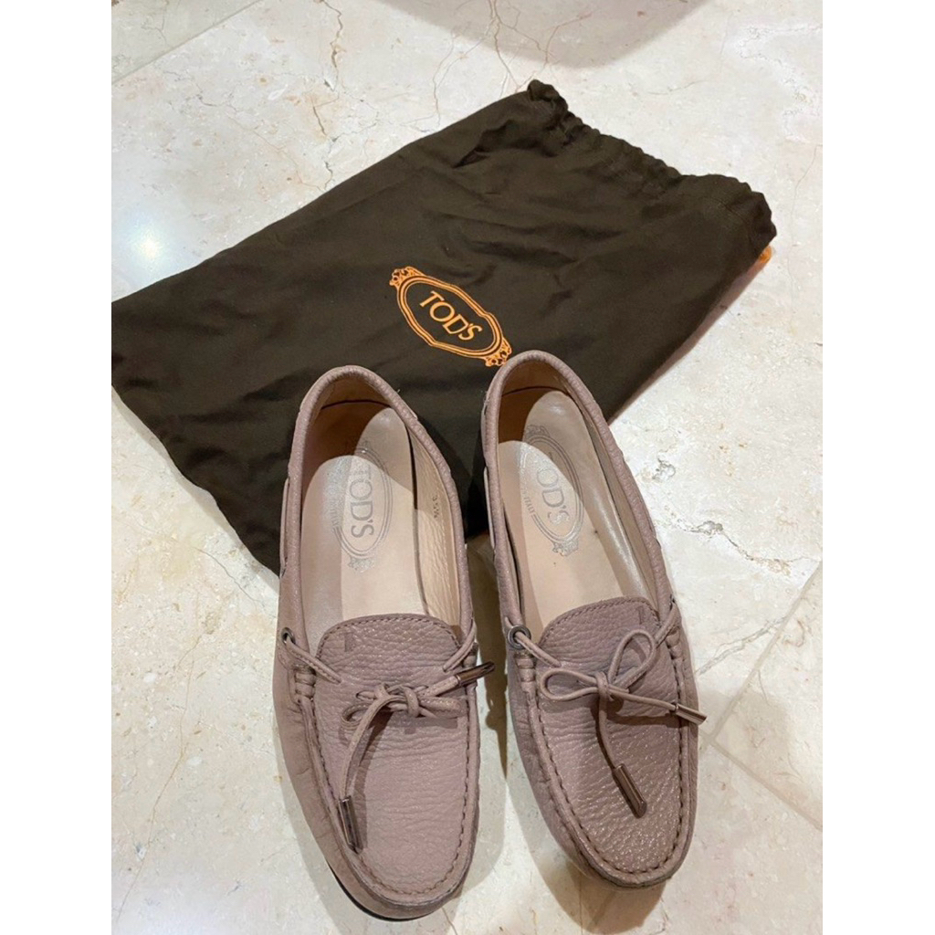 Tod’s Loafers Flat Shoes - Authentic
