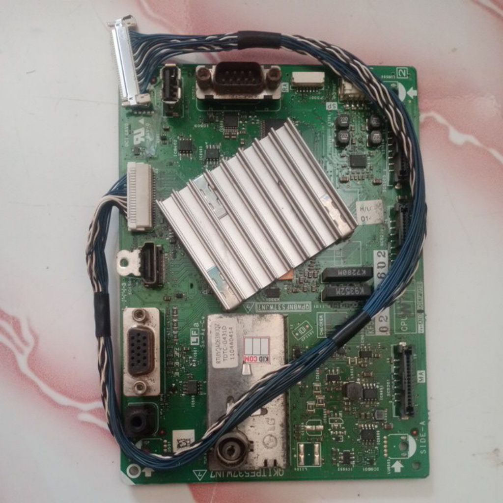 mesin Tv Sharp LC 32 L 4071 BB normal