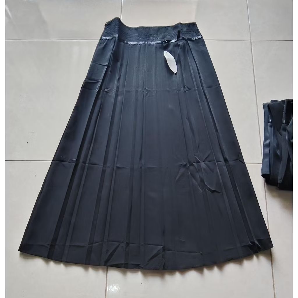 Rok Kerja Warna Hitam Rok Santai Rok Ngajar Rok Jalan jalan Rok Ngaji Rok Guru