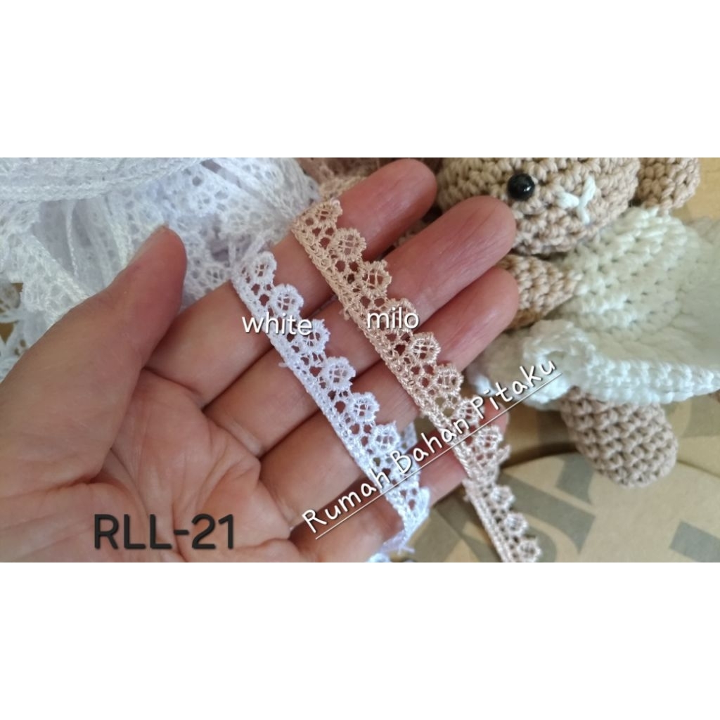 HARGA per- IKAT (ISI 5 YARD = 4,5 METER), RENDA GIPER LEBAR -+0,7 CM (RLL-21), RENDA MUKENA, RENDA B