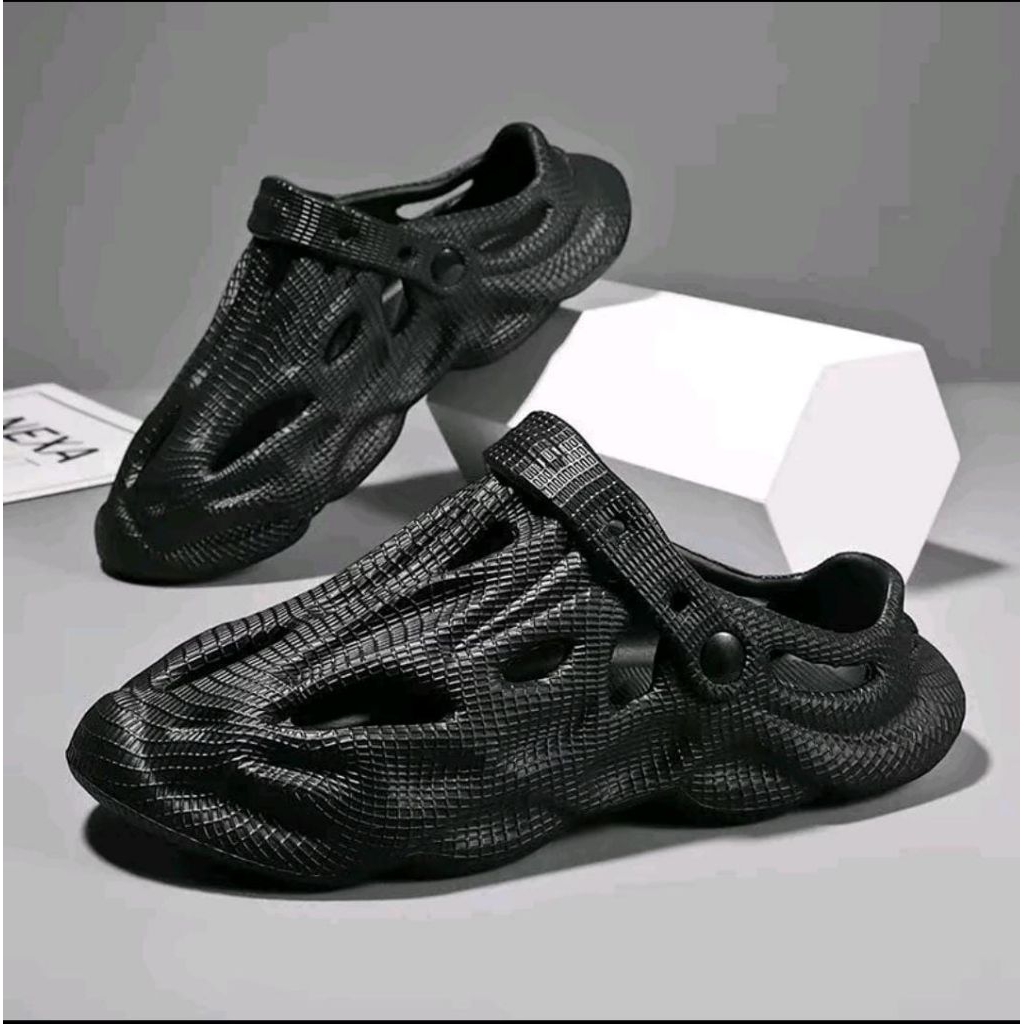 Monster Polo 39-44 Sandal Monster Polo 39-44 / Sandal Slop Pria Sandal Sepatu Pria Sandal Clog 39-44