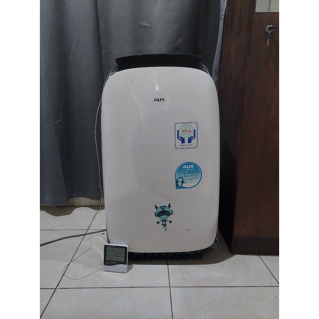 AC Portable 1,5pk AUX dingin pol