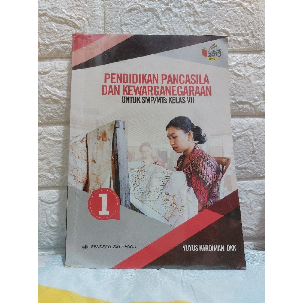 Buku PPKN kelas 7 SMP