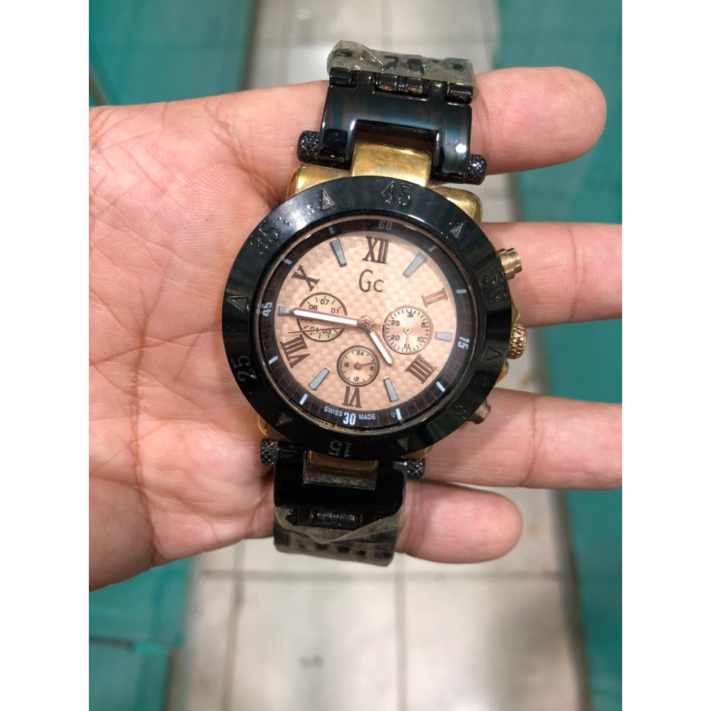 jam tangan pria sporty Gc otomatis rosegold black klasik sporty chronograph