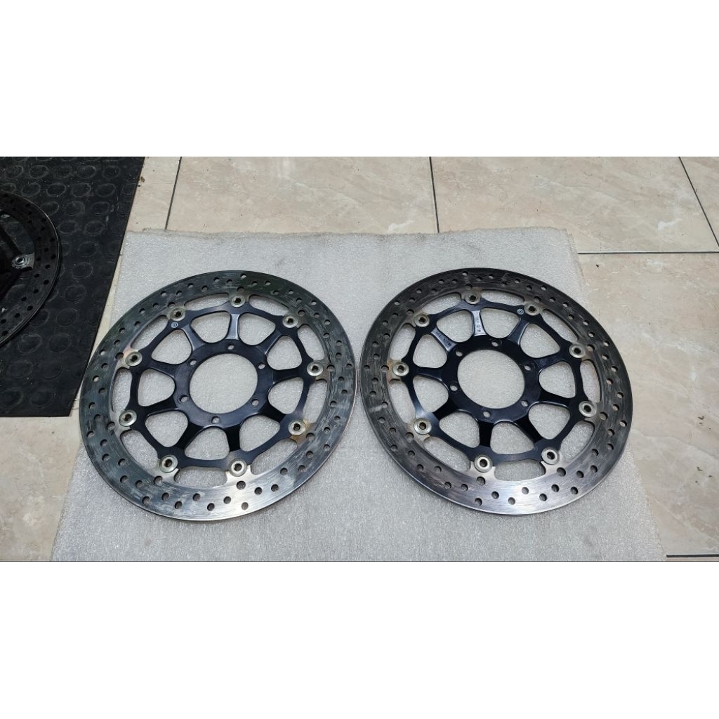 Disc Brembo ori disk cakram limbah moge grimeca