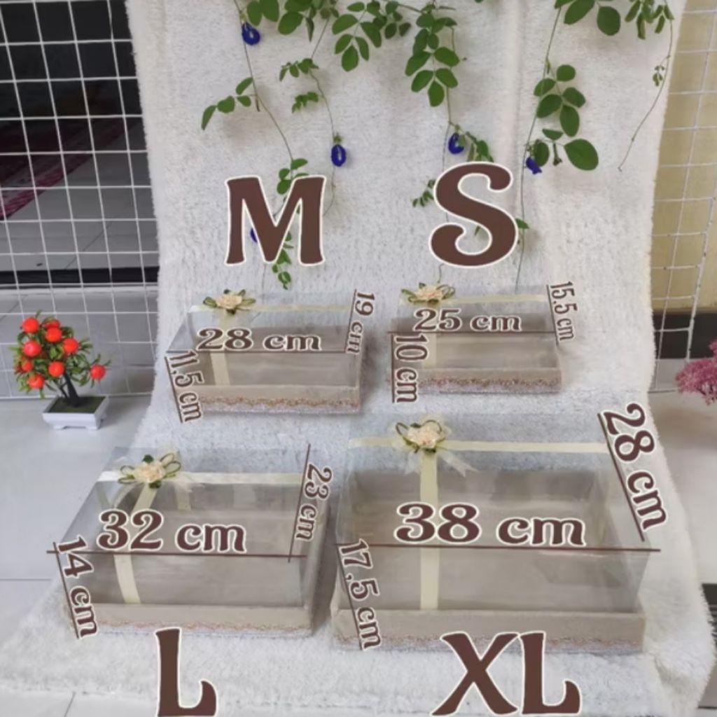 

Set Kotak Box Hantaran seserahan isi 4 - Mika + Pelapis Spunbond / Set Box Hantaran 4 in 1