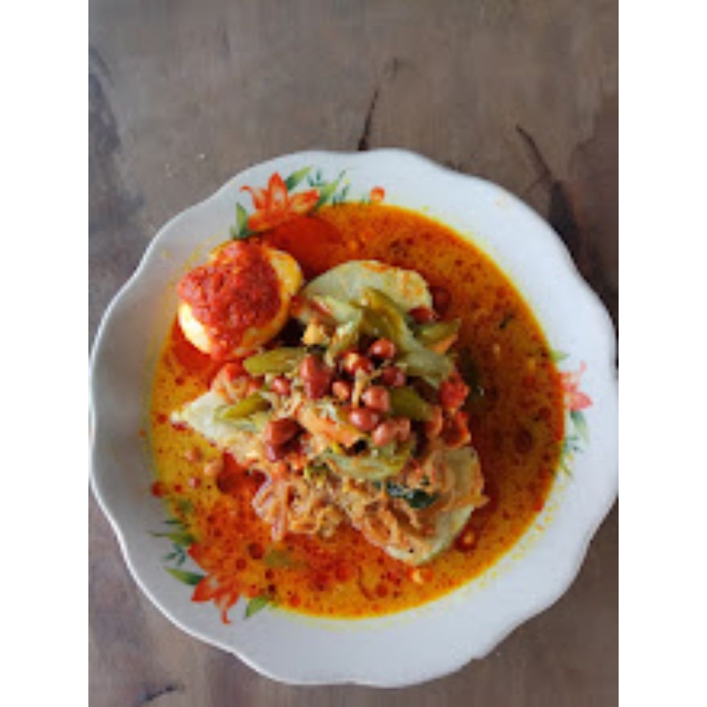 

Lontong Sayur Medan Telur