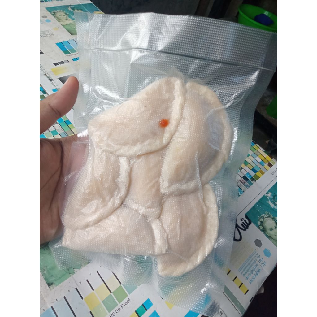 

Cireng isi ayam/keju/sosis (frozen) free saos, ukuran 8cm