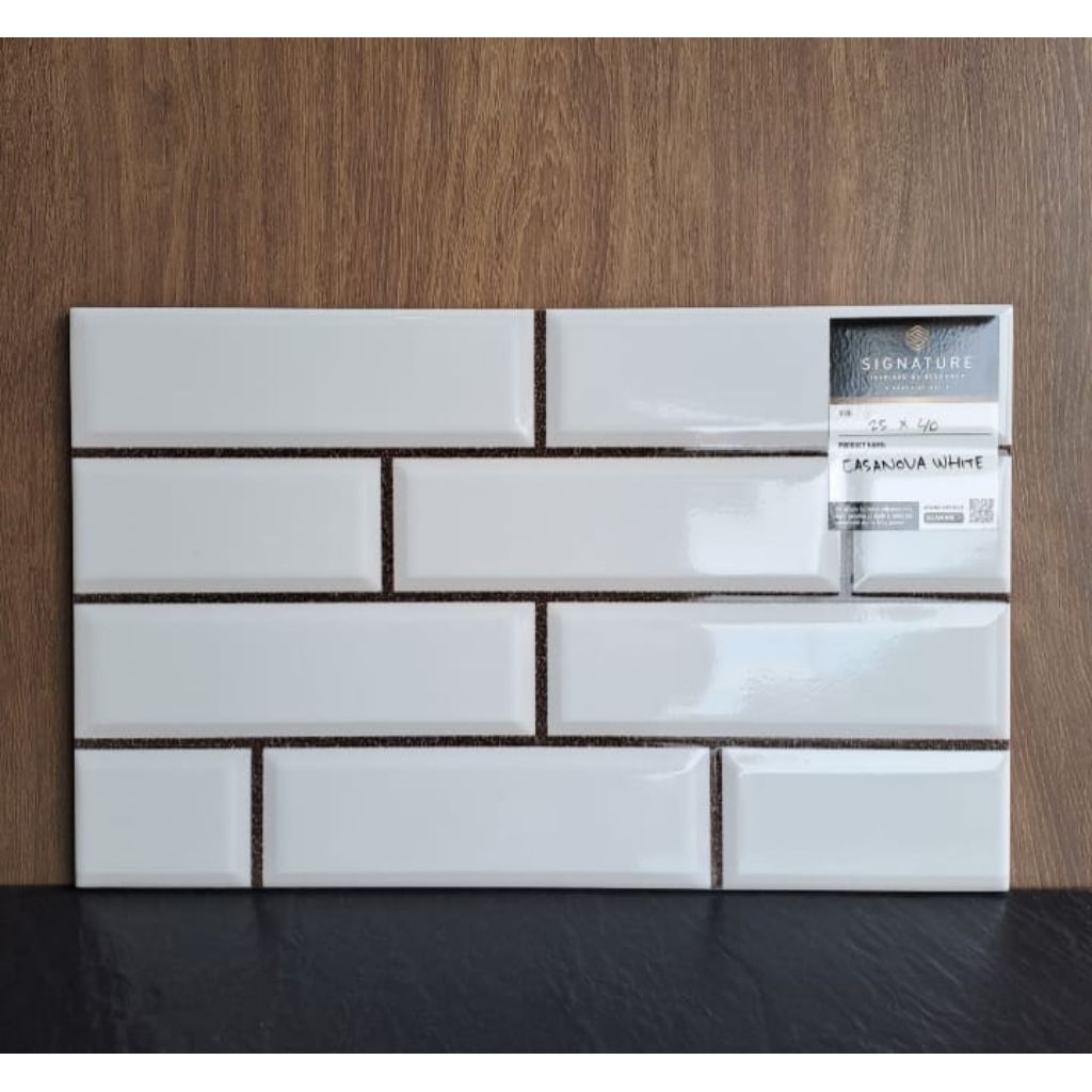 KERAMIK DINDING 25X40 CASANOVA WHITE | GLOSSY | KERAMIK MODEL BATA PUTIH