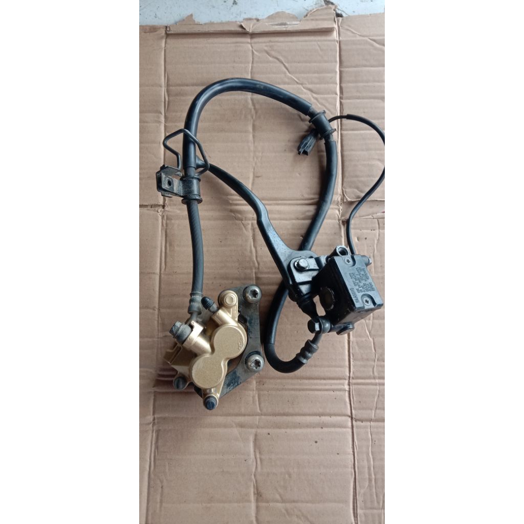 Cakram depan set kaliper YAMAHA Vixion old/vixion NVL original copotan secend