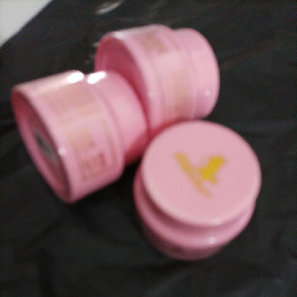 Sunscren Almaxiglow  1 pot / suncreen Al Maxi glow / sunblok Almaxiglow