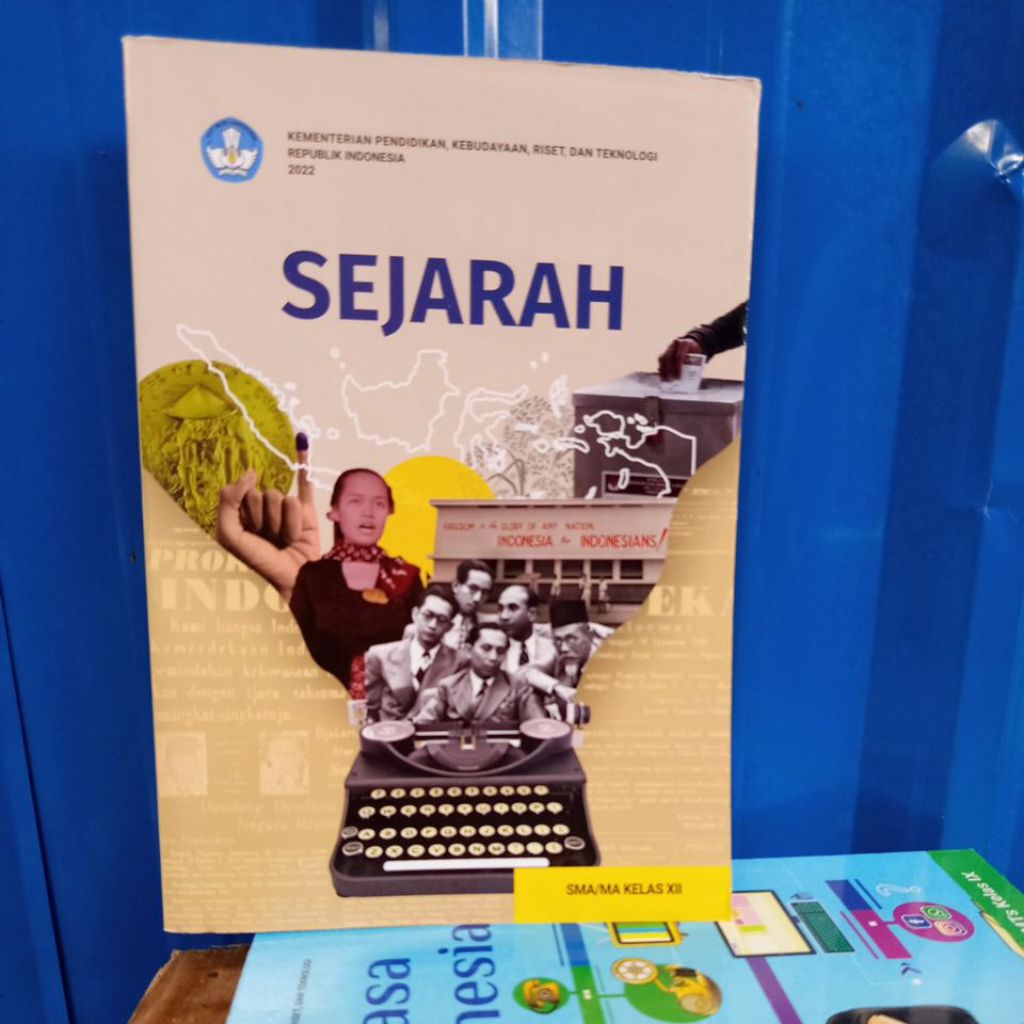 BUKU KURIKULUM MERDEKA SEJARAH UNTUK SMA KLS 3