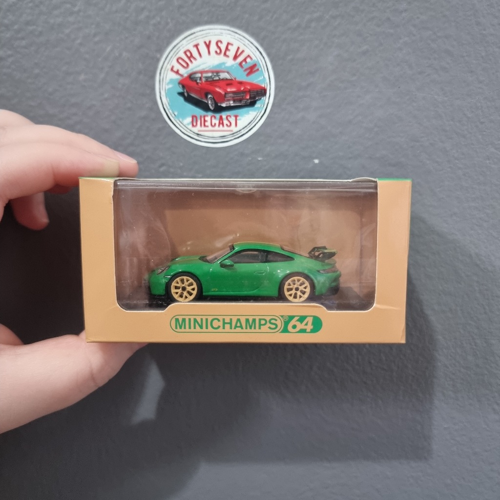 Minichamps X Tarmac mini champs minichamps64 Porsche 911 (992) GT3 Python Green minichamp