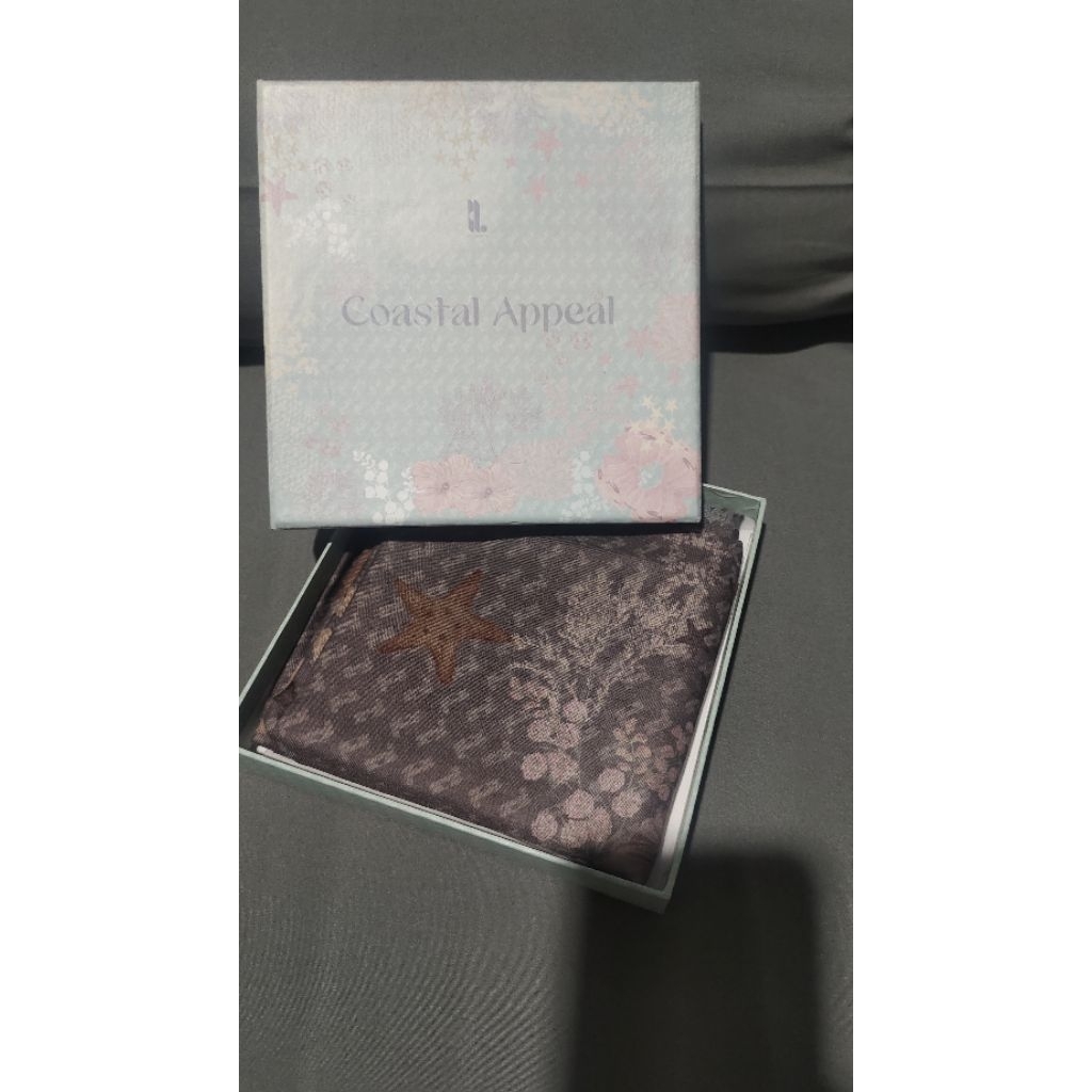 Coastal Appeal Scarf Arion by Heylocal