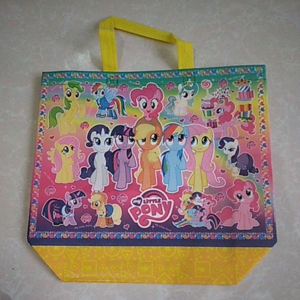 

Tas Ulang tahun / Goodie bag