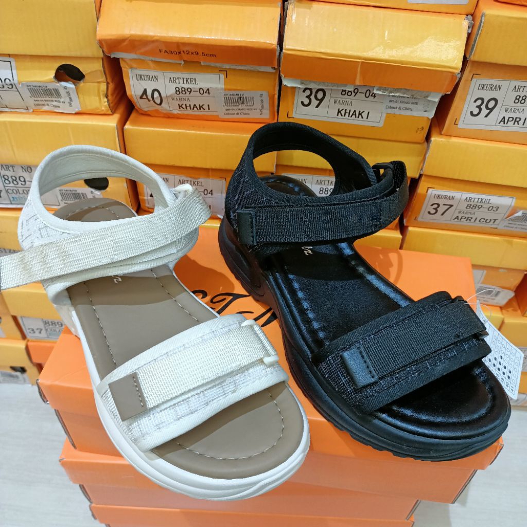 sepatu sandal wanita/sandal tali ST.MORITZ original matahari