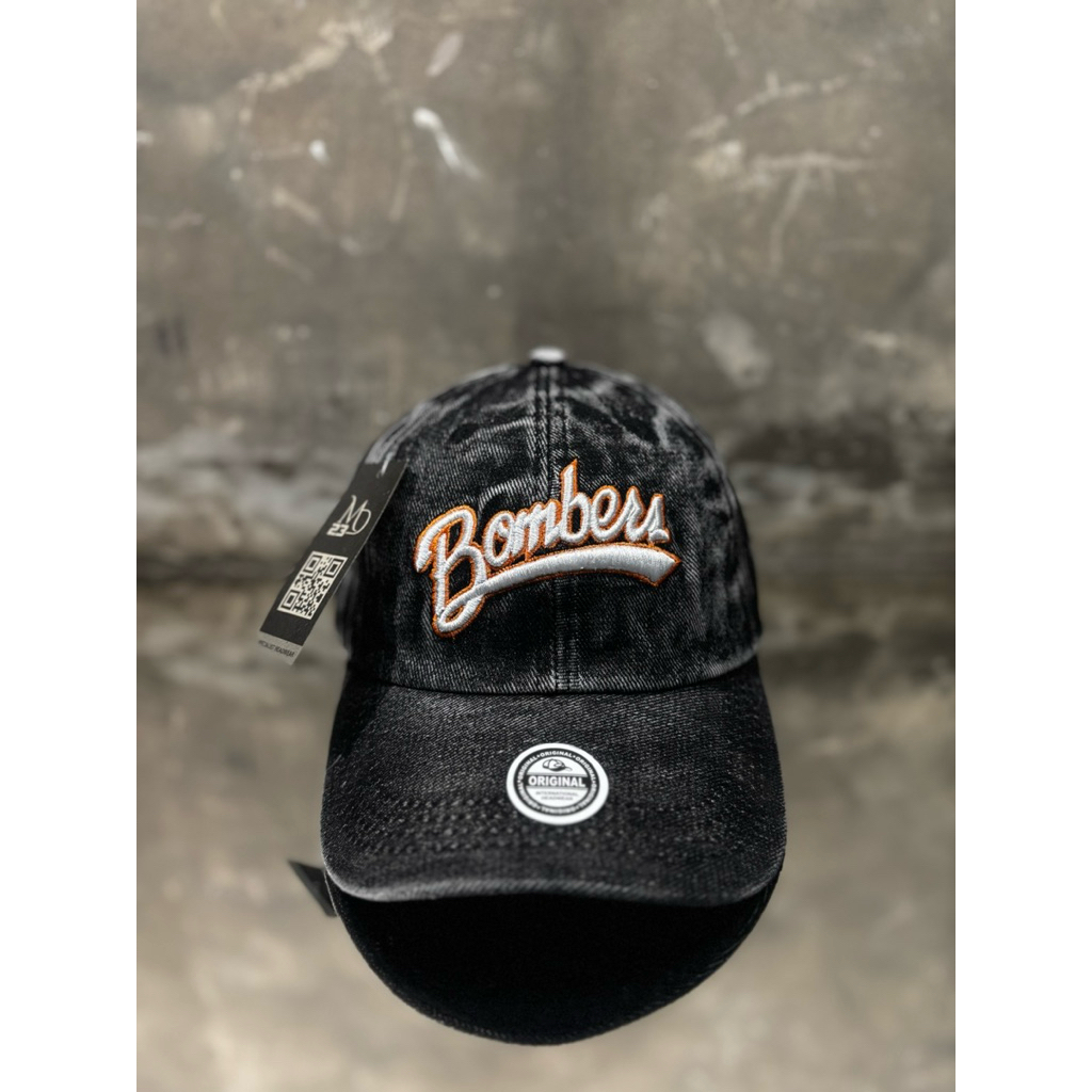 topi levis/jeans asli dengan bordir rapih,keren,simple pria & wanita