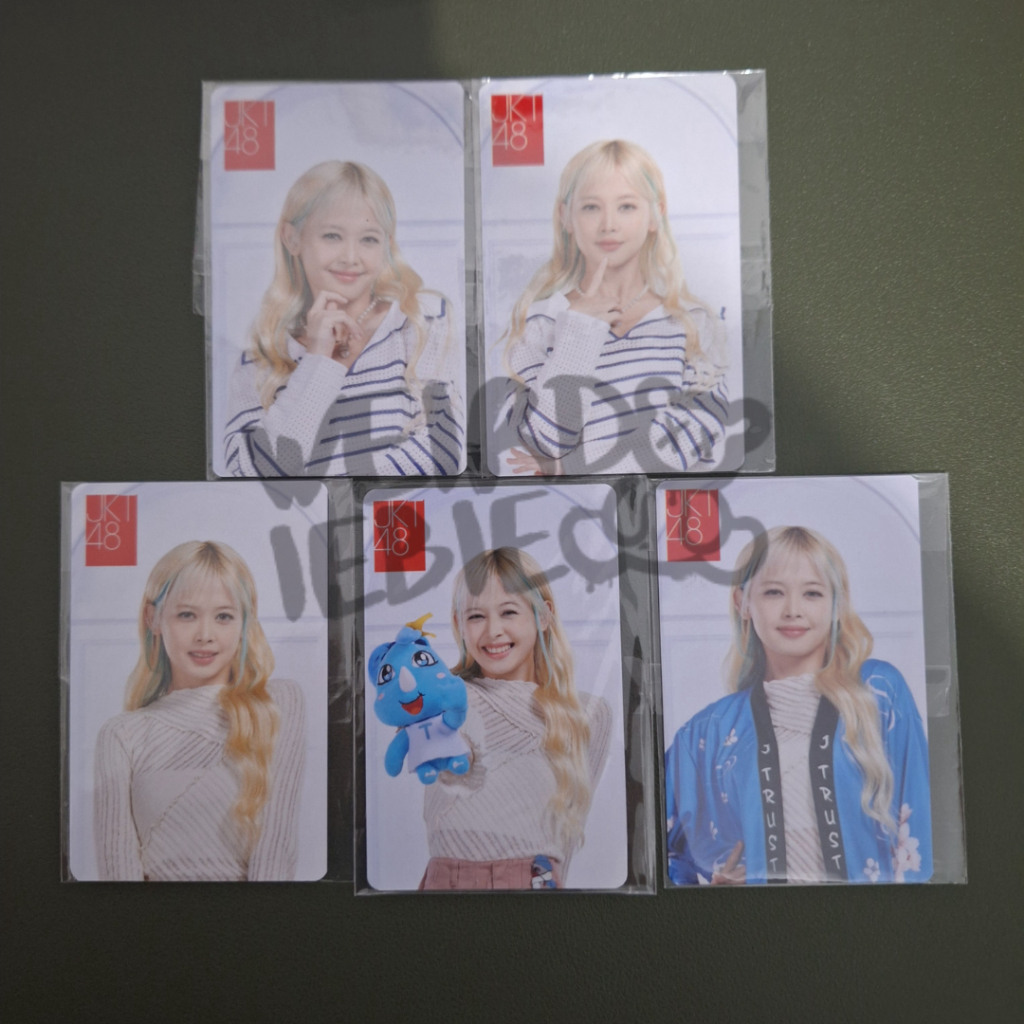 JTRUST BANK X JKT48 OFFICIAL PHOTOCARD FENI FITRIYANTI