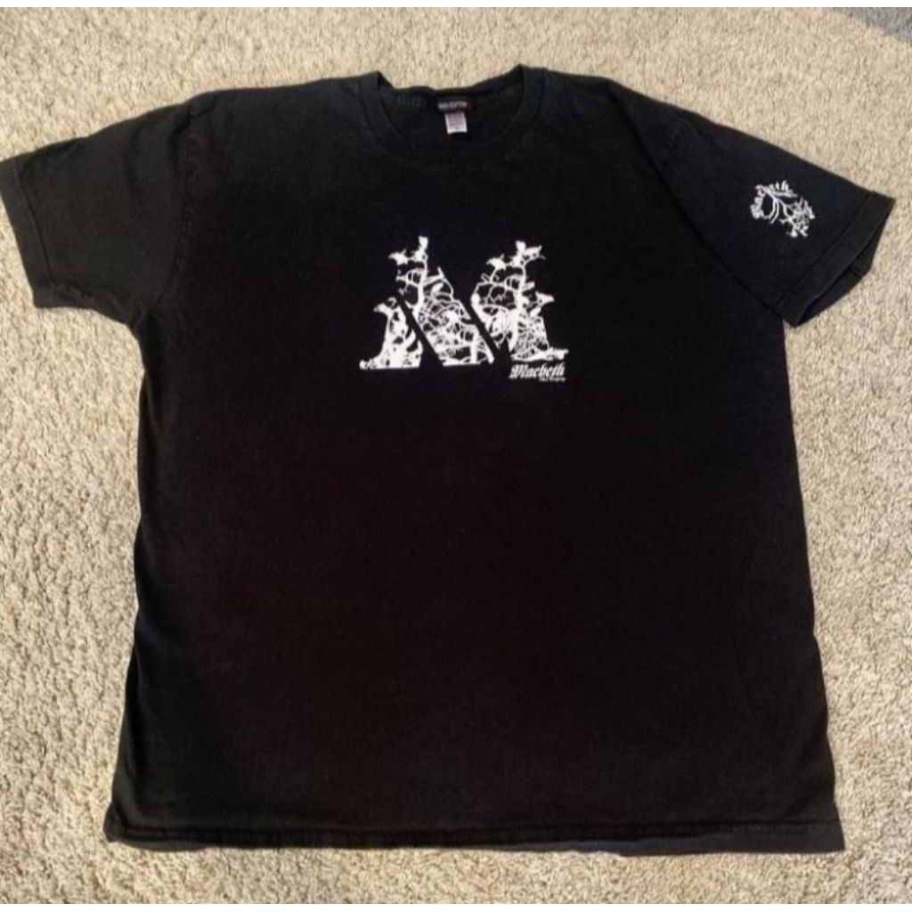 Kaos T-shirt Macbeth Shoe Company Mark Hoppus