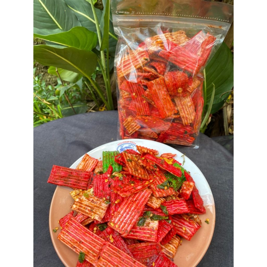 

seblak kering kerupuk sisir 100grm .rasa pedas daun jeruk.beli 4 gratis 2