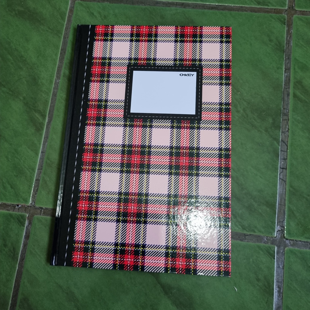 

Buku Tulis Folio