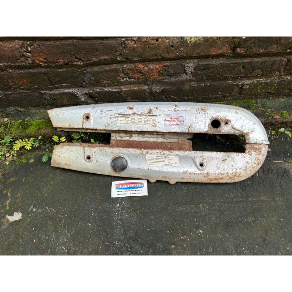 Katengkas tutup rantai Honda karisma original