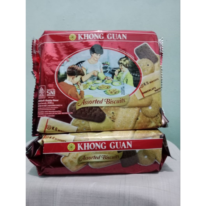 

Biskuit Kong Guan Assorted banyak Isi