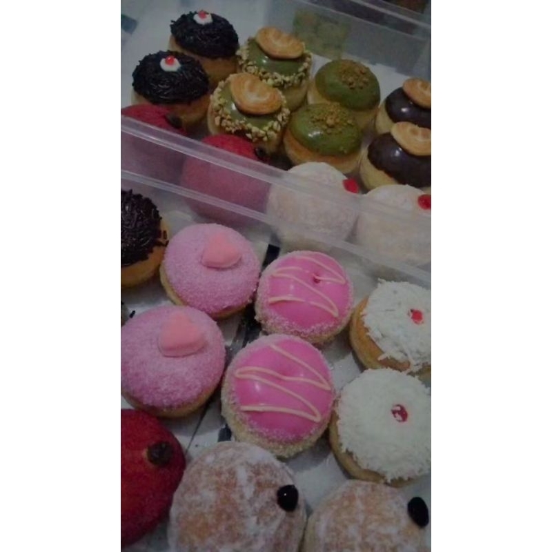 

Donat mini 1 lusin BEKASI