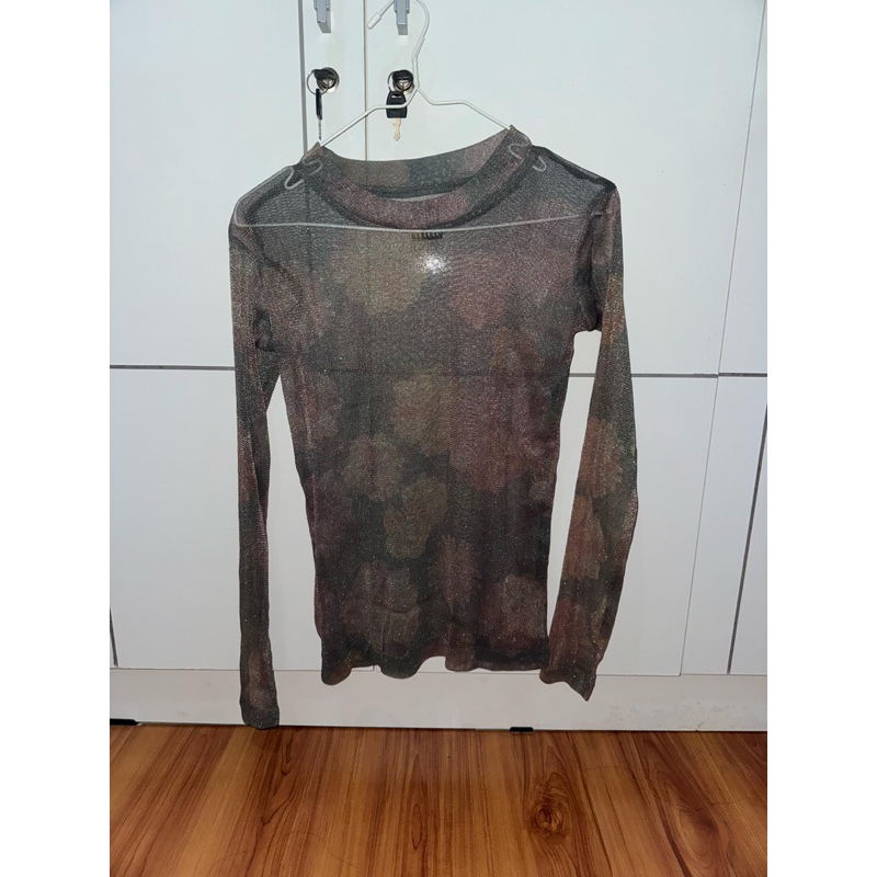 Preloved mesh top longsleeve kainkan